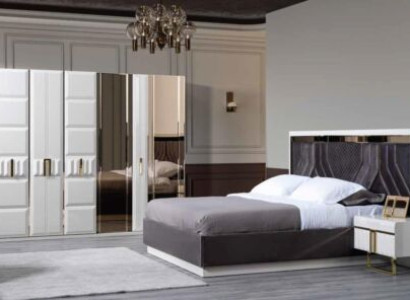 Luxury Bedroom Suite with Wardrobe Bed Nightstands 4pcs.