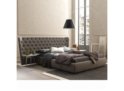 Large Chesterfield Luxury Double bed Designer Bedroom Furniture