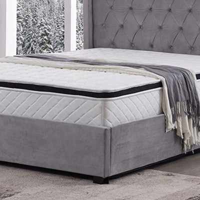 Bed Chesterfield Upholstered bed Luxury Bedroom Design Beds Textile Leather new