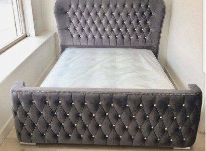 Chesterfield Design Bed Textile Leather Velvet Upholstery Hotel Beds Bedroom