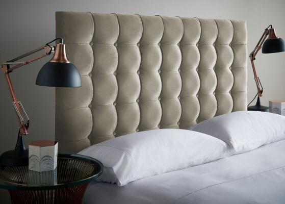 Gray Luxury Chesterfield Double bed Upholstered bed Bedroom Bed