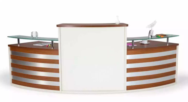 Aesthetic and comfortable reception desk in a classic design