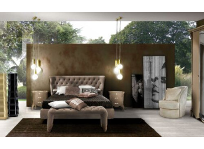 Luxury bedroom set 4 pieces. Bed + 2x Bedside table + Stool Modern Design Beds Solid wood
