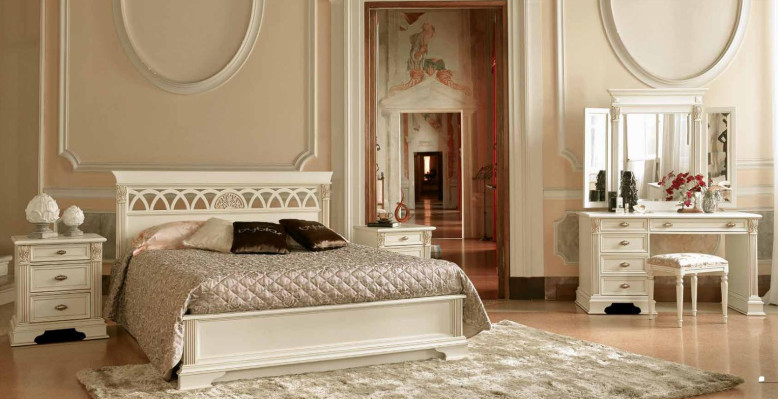 Classic s Bed 2 Bedside tables Bedroom Set 3 pcs. Italian Furniture Solid wood Baroque