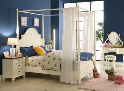 Four-poster bed 3-piece. Set Bedroom Beds 3-piece Set Country House Furniture Bedside table