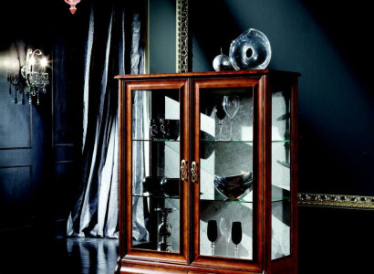 Classic Furniture Wood Brown Display case Chic display cabinet Italian Furniture