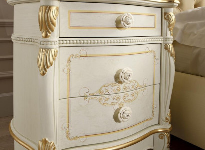 Bedside table Furniture Solid new Italian Consoles Design Side Table Tables
