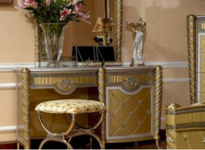 Bedroom Chests of drawers Table Cosmetics Table Mirror Classic Chest of drawers Baroque