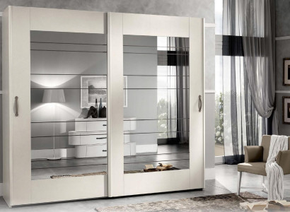 Luxury Wardrobe with Sliding Doors Bedroom Wardrobe Cabinets Wood Modern